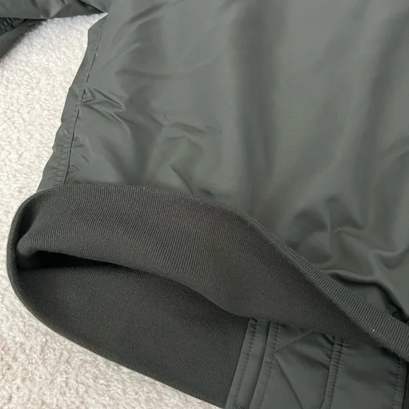 Uniqlo Men's Olive Bomber Jacket - Picture 6 of 12